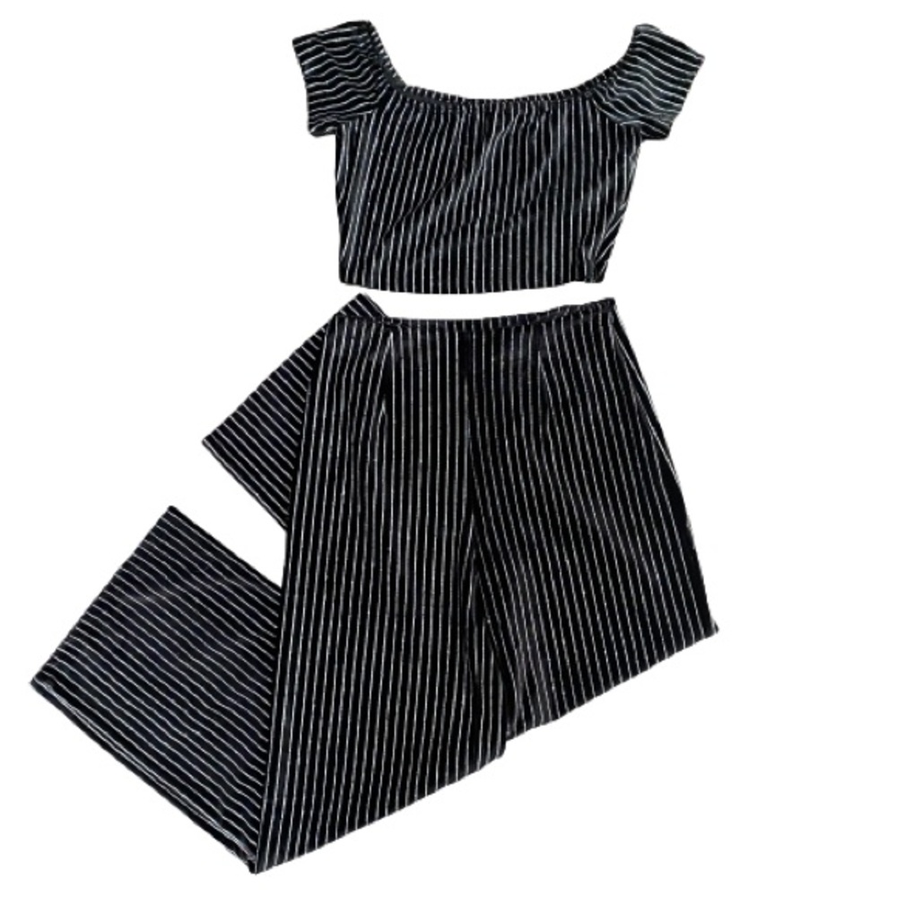 Forever 21 sparkly stripes pants and crop top set. Sz M